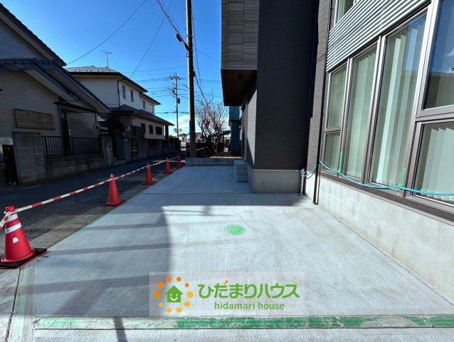 久喜市上町　新築未使用の駐車場|駐車も楽々可能です。