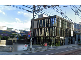 大津市長等２丁目の店舗事務所