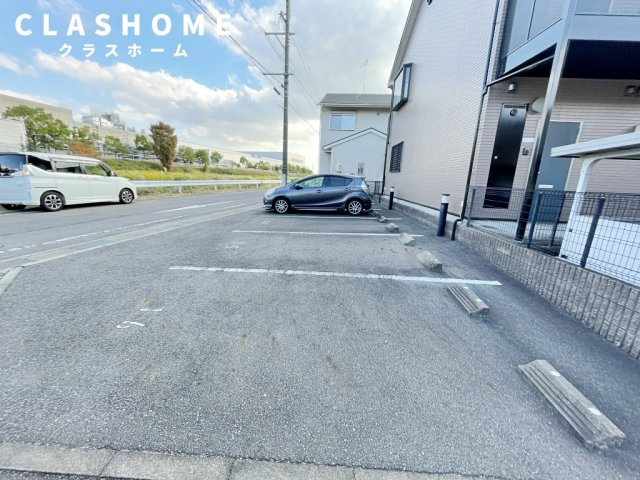 アンプルール リーブル すみれⅡ　　刈谷市近郊の賃貸ならクラスホーム刈谷店の駐車場