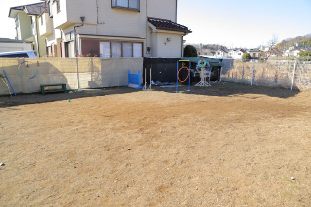 【外観】 | 物件の詳細については、現地を見てわかること以外に、役所や法務局などで調べないとわからないことがあります。そのため、現地に行く場合は、もしこの物件を買ったらどのような生活ができるかをイメージしましょう。