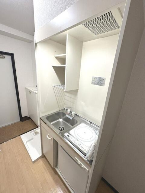 収納スペースもついたキッチン