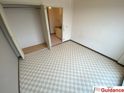 【洋室】 | 南京終町一棟マンション