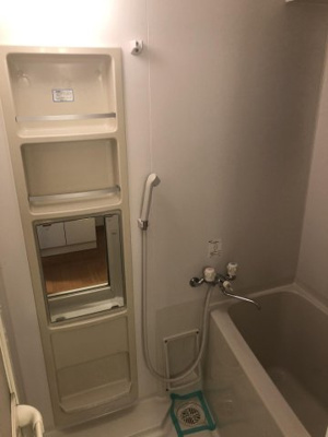 【浴室】 | ピュアドームベイサイド博多 | 別号室の写真になります。現況優先。