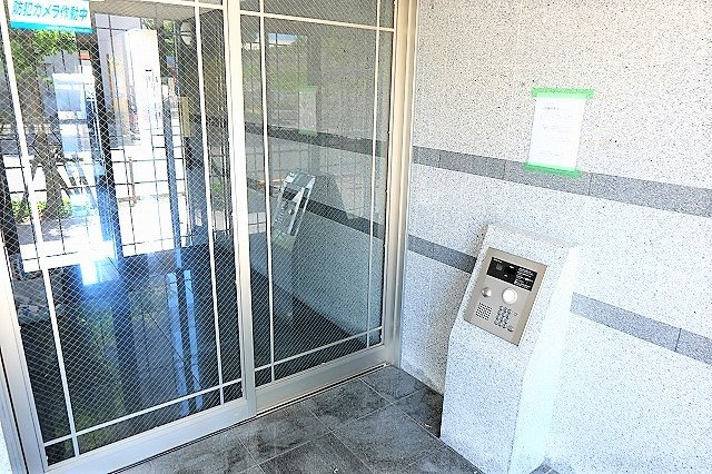 ソレイユ南田園のエントランス