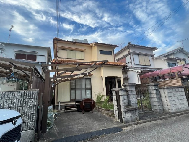 新中島戸建の外観