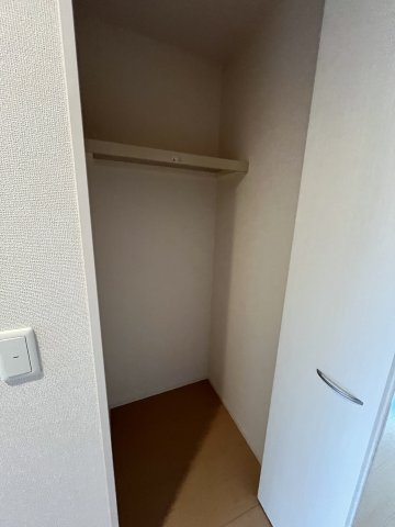 メゾン ラフィーネの収納