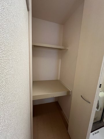 メゾン ラフィーネの収納