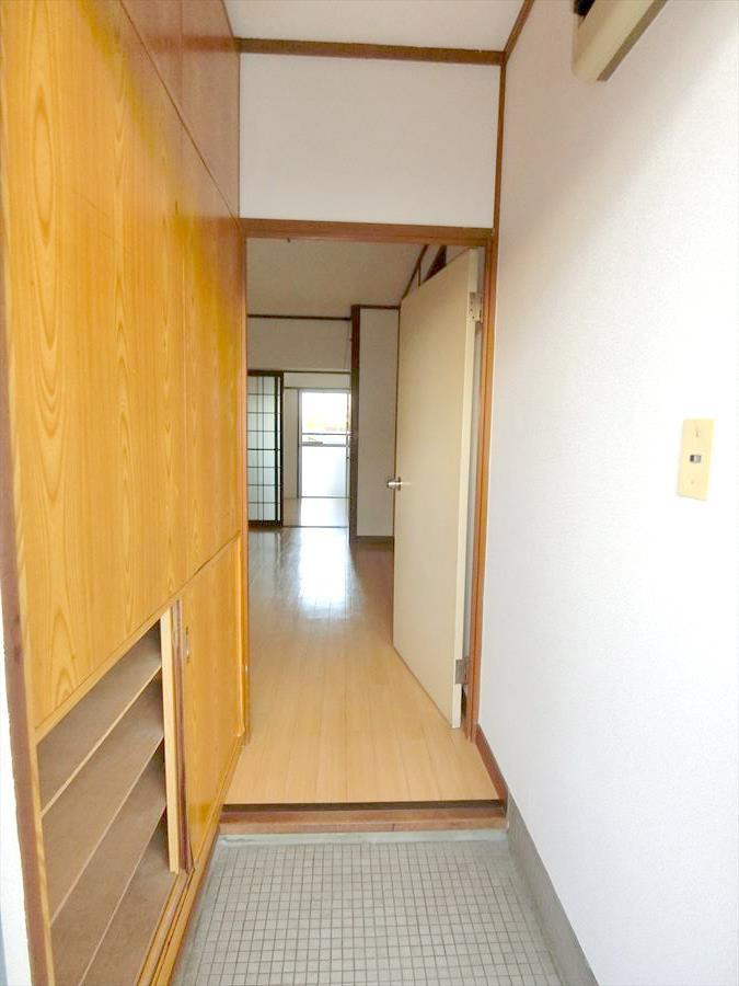 パティオ通町の玄関|ゆったりとした玄関です