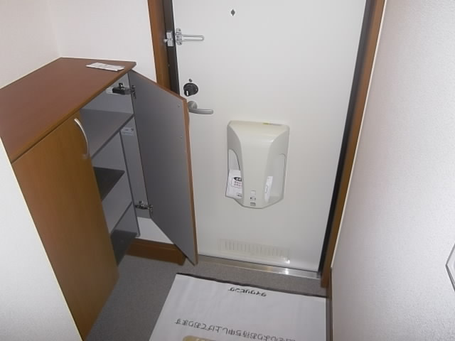 レルミタージュの玄関