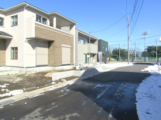 【前面道路含む現地写真】 | 前面道路含む現地写真です