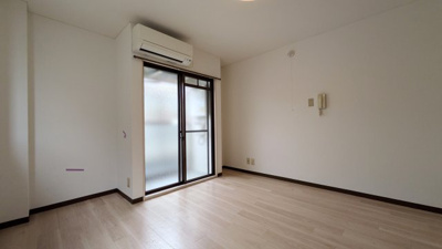 【寝室】 | ヴェルナール