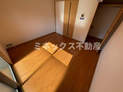 【トイレ】 | ヴィオレッタ | 同タイプのお部屋の写真。現況を優先します。