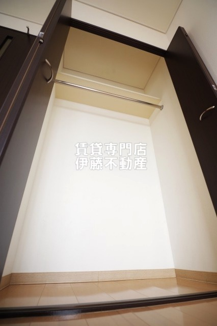 CREA花の木の収納