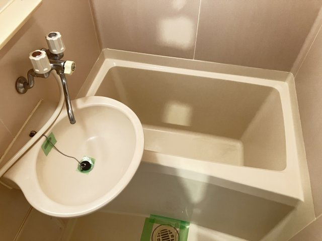 プチハイツの浴室