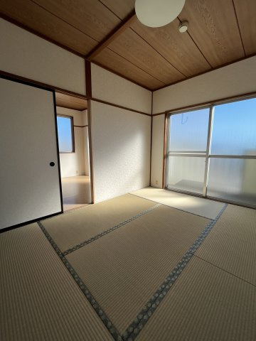 コーポ裾野Ａ棟の和室