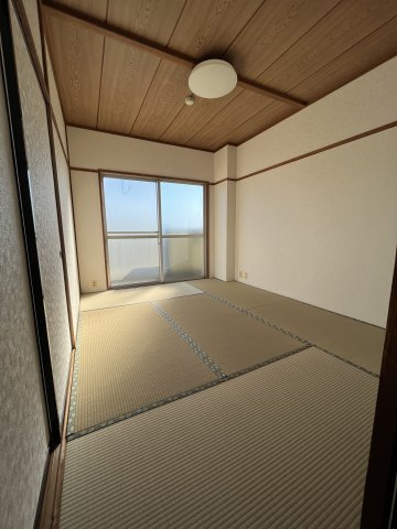 コーポ裾野Ａ棟の和室