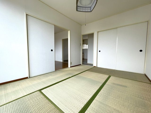 パルテール市川の和室