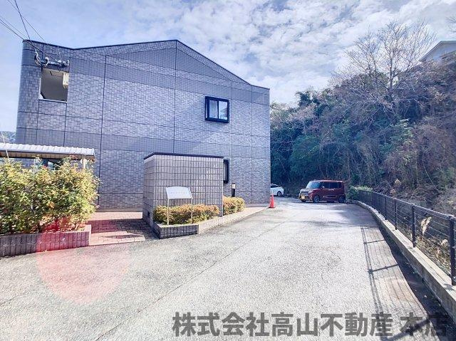 サンフィールドの駐車場