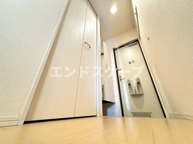 エトワール・ベガの玄関|高崎、前橋、伊勢崎エリアのお部屋探しはエンドスケープまで！お客様の理想お聞かせ下さい♪