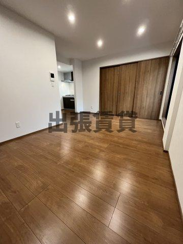 仲介手数料0円！Ｃｈｅｒｉｍ築地口の居間・リビング