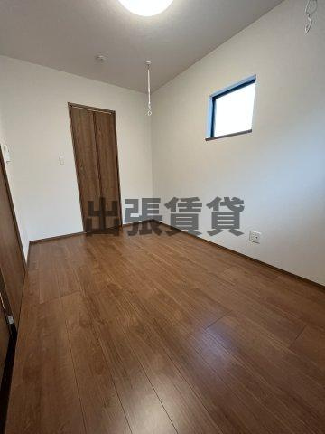 仲介手数料0円！Ｃｈｅｒｉｍ築地口の居間・リビング