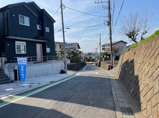 【前面道路含む現地写真】 | 前面道路