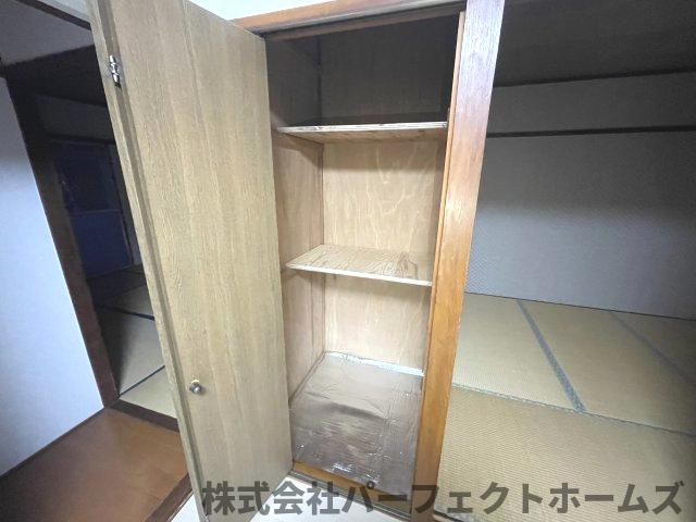 釈尊寺第3住宅第43号棟の収納|たっぷりとした収納スペースです