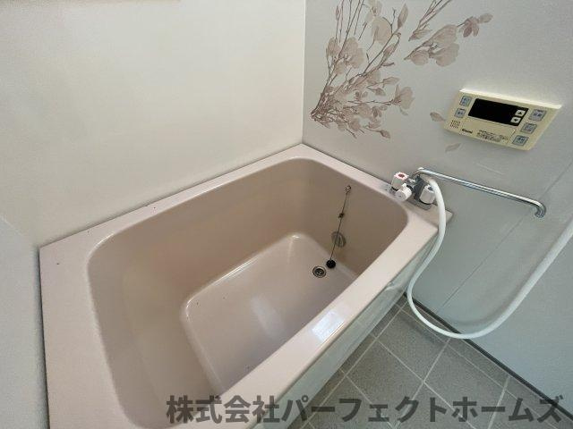 釈尊寺第3住宅第43号棟の浴室|日々の暮らしに欠かせないお風呂です