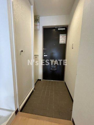 【玄関】 | プレコートオカダ