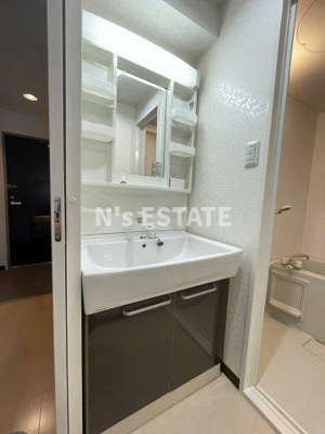 【洗面所】 | プレコートオカダ