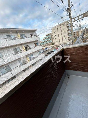 ハイツ凪のバルコニー