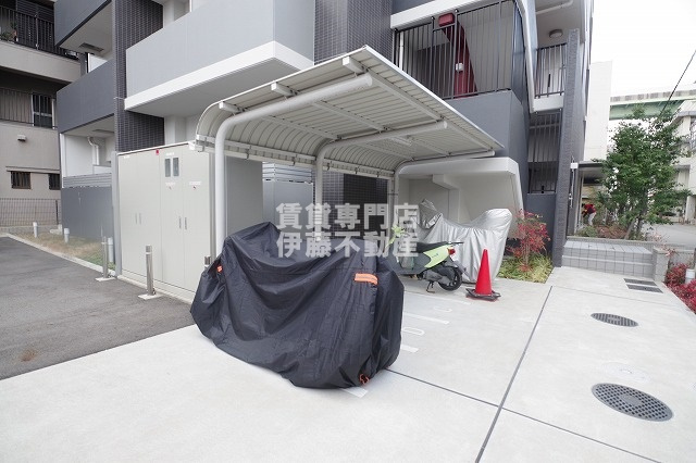 LaDouceur黒川の駐車場