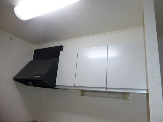 エクラタンＣのキッチン