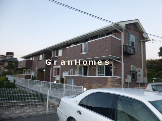 エクラタンＣの外観
