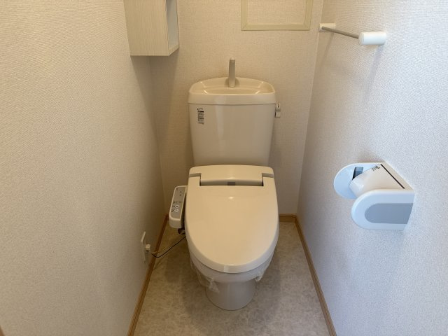エクラタンＣのトイレ