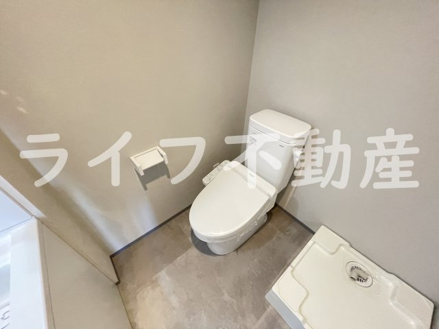 CRASTINE大蓮北4丁目Bのトイレ|落ち着いたトイレです