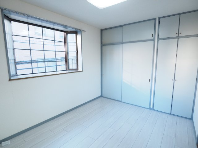 メトロビル志茂の寝室