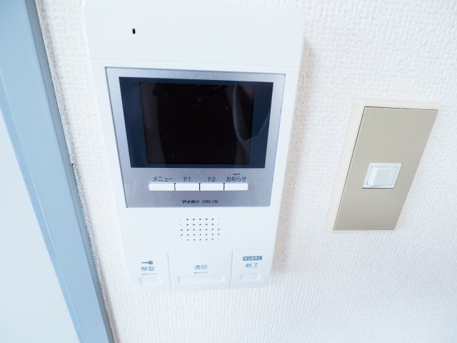 メトロビル志茂のセキュリティ|モニター付きインターホン