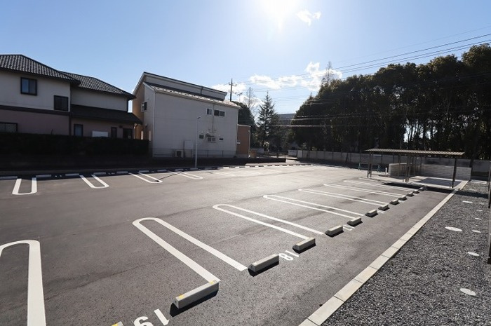 AQUA TERRACE（アクアテラス）の駐車場