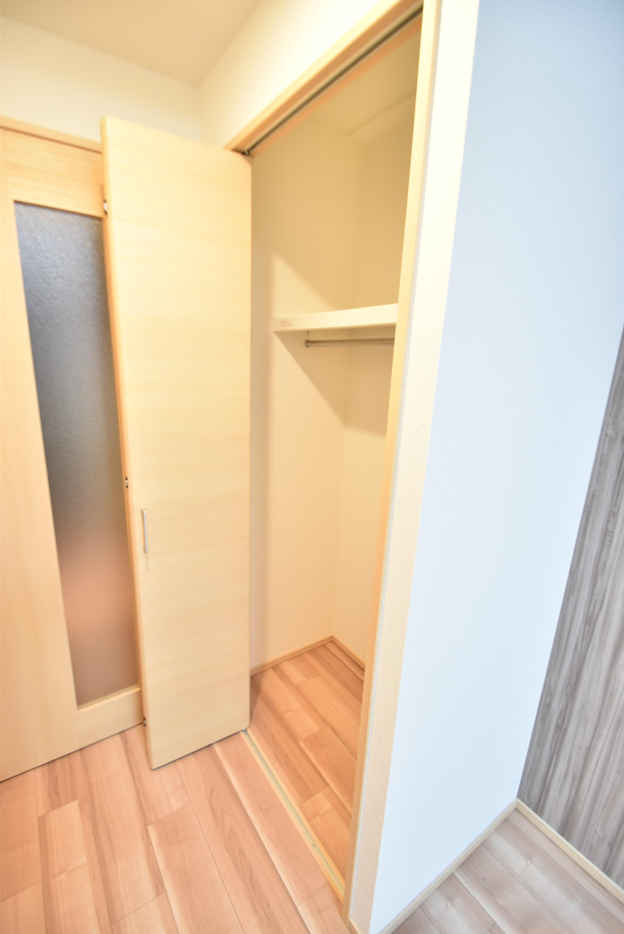 大阪市城東区野江２丁目の賃貸マンションの収納