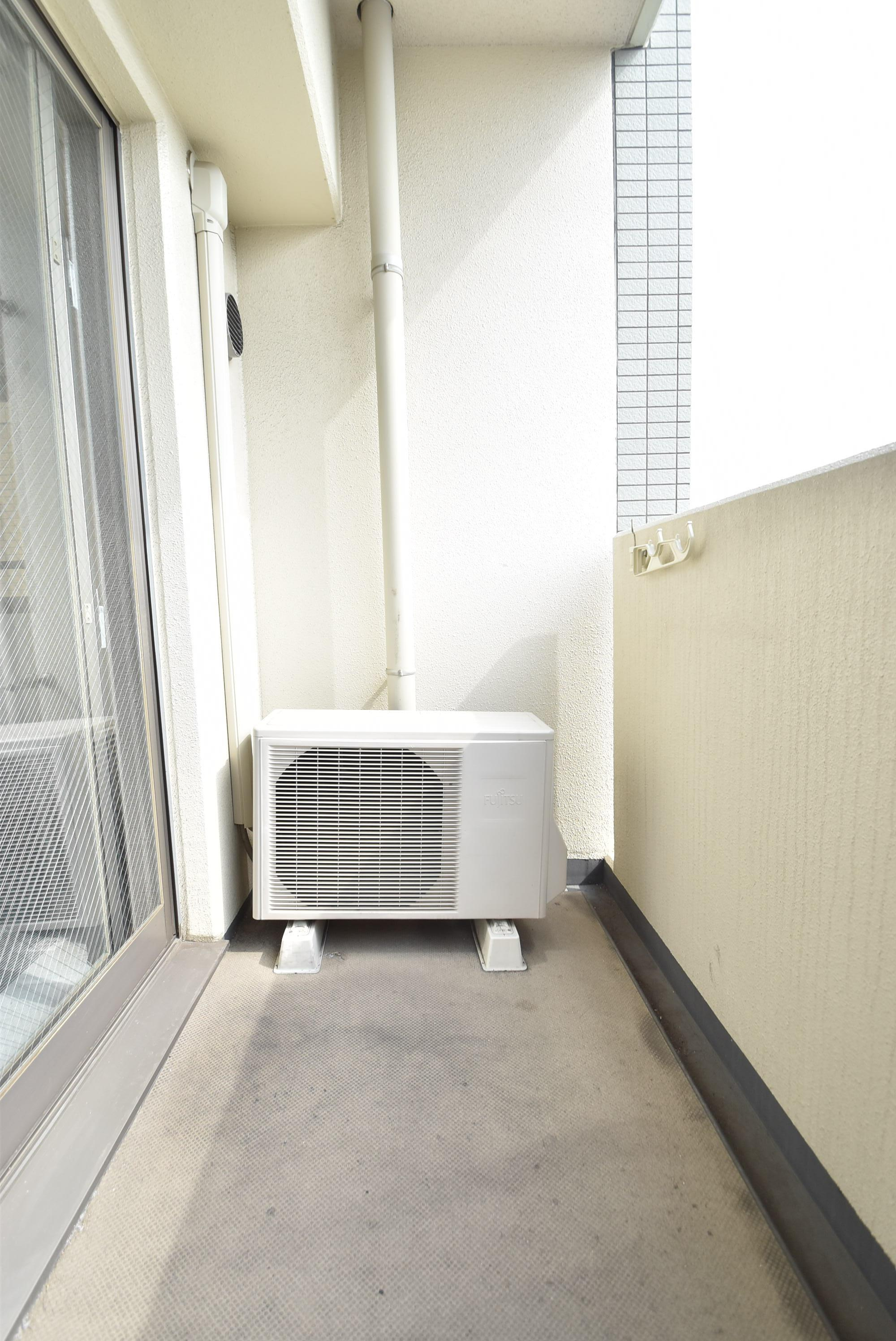 大阪市都島区内代町１丁目の賃貸マンションのバルコニー