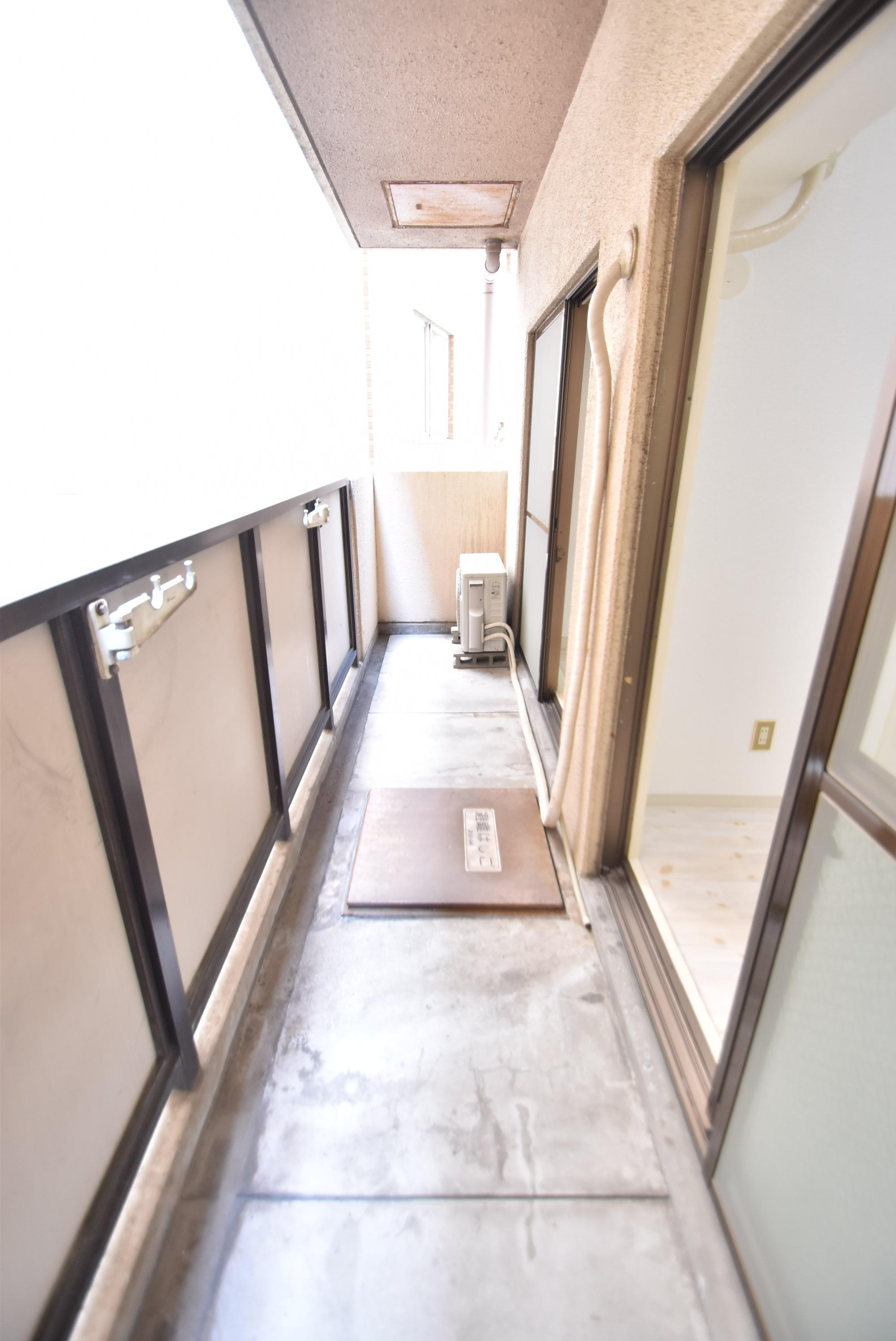 大阪市城東区蒲生２丁目の賃貸マンションのバルコニー