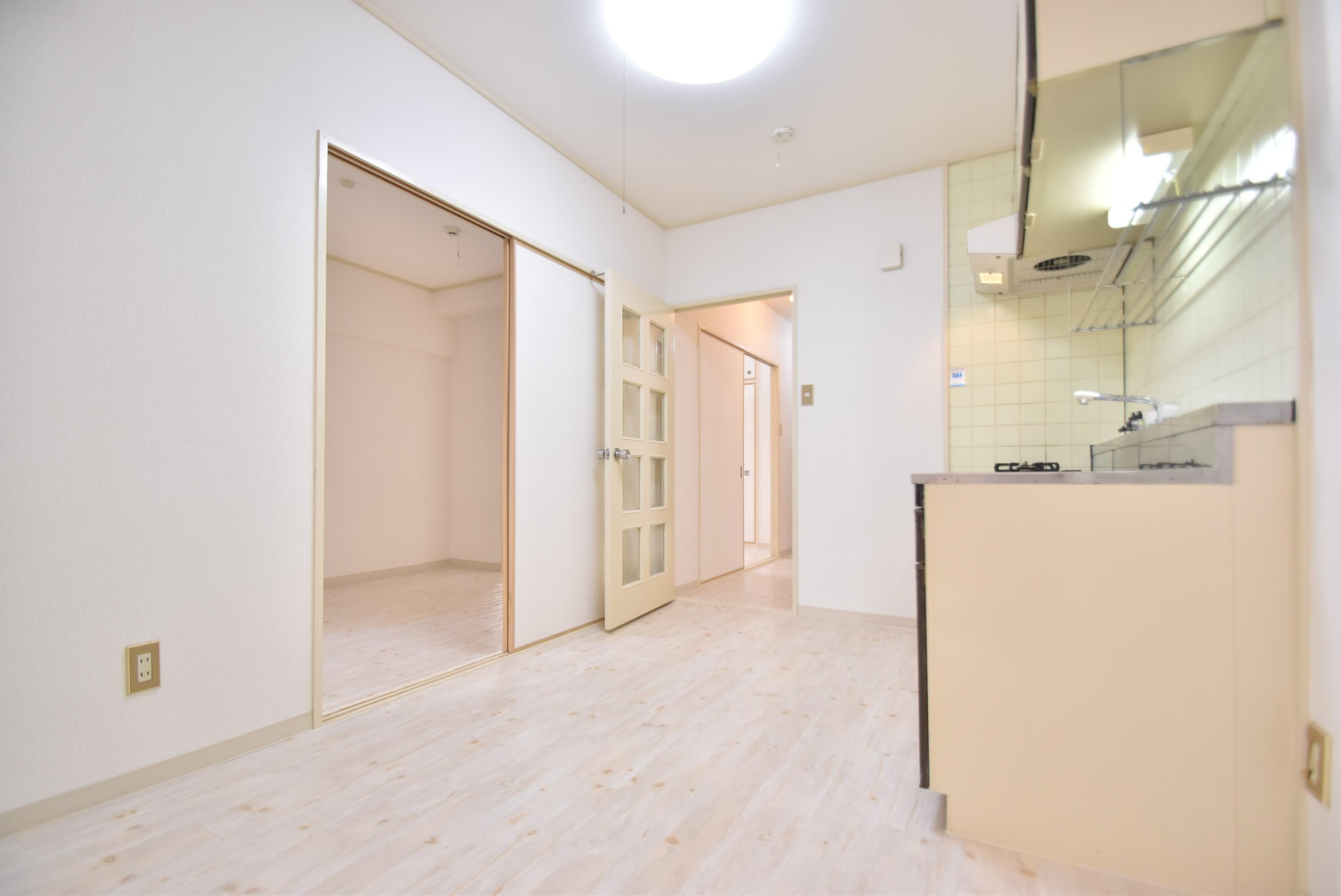 大阪市城東区蒲生２丁目の賃貸マンションの居間・リビング