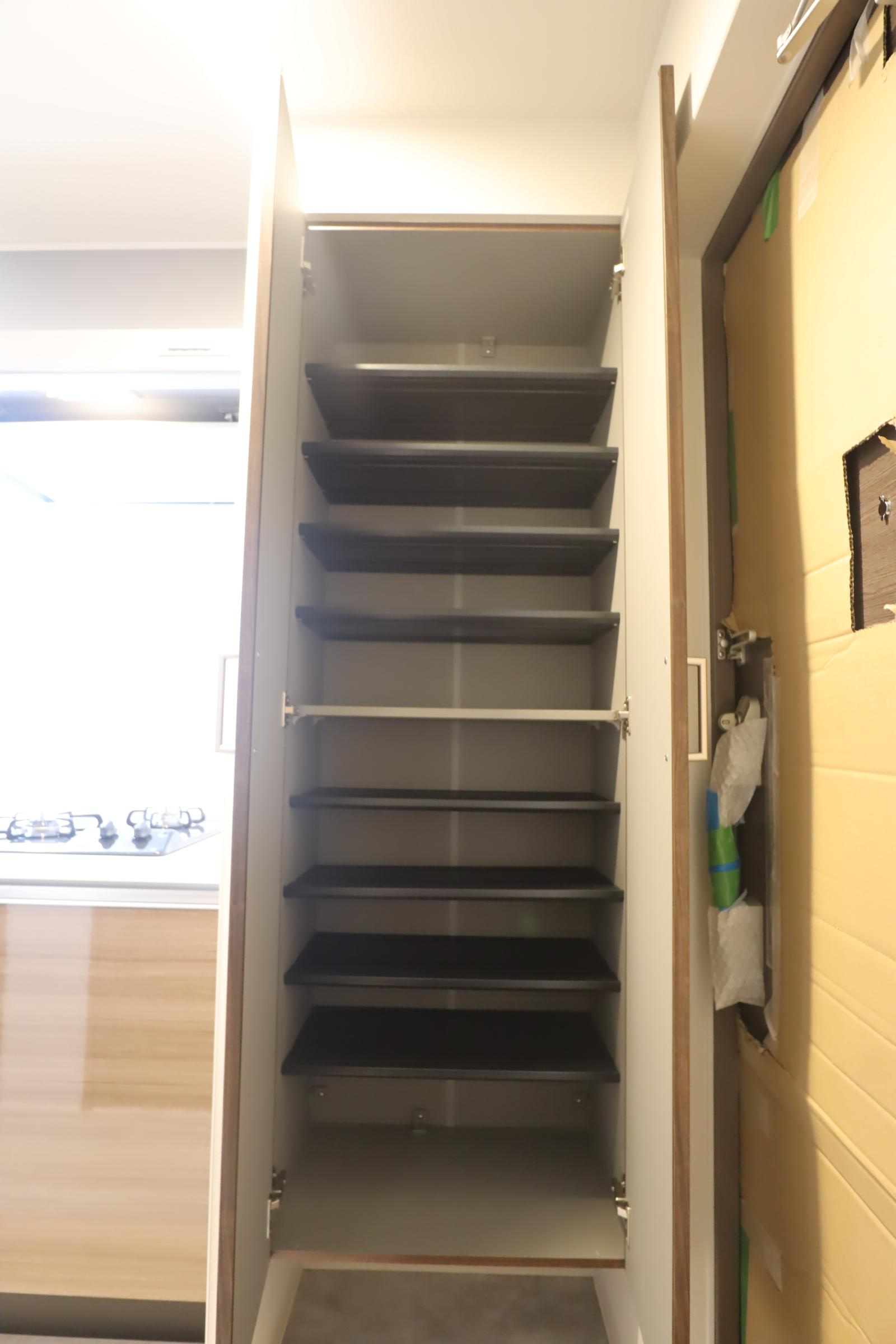 大阪市城東区今福西５丁目の賃貸マンションの玄関