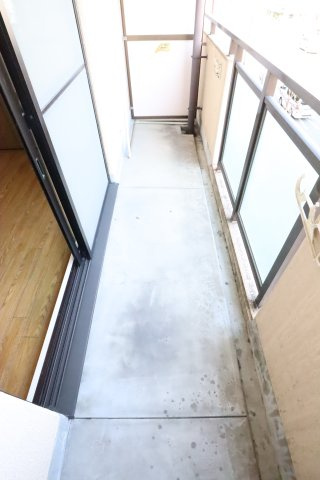 大阪市都島区友渕町２丁目の賃貸マンションのバルコニー