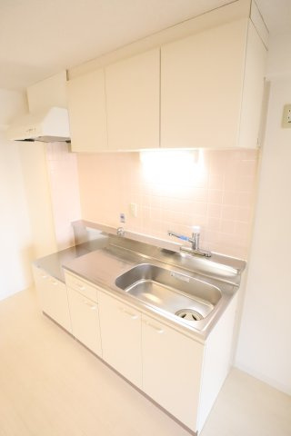 大阪市都島区友渕町２丁目の賃貸マンションのキッチン|広々キッチン♪お料理好きの方必見です