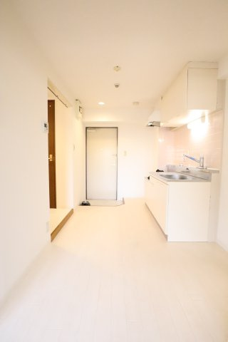 大阪市都島区友渕町２丁目の賃貸マンションの居間・リビング
