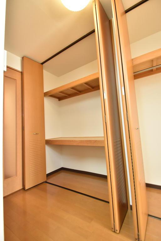 大阪市城東区鴫野西２丁目の賃貸マンションの収納|宅配ＢＯＸ