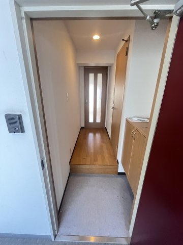 大阪市都島区都島南通１丁目の賃貸マンションの玄関