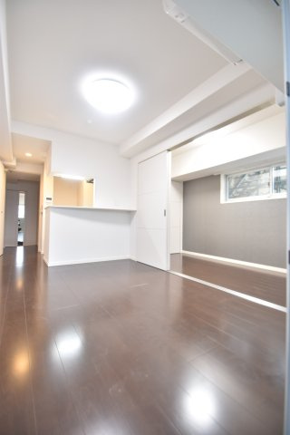 大阪市城東区蒲生３丁目の賃貸マンションの居間・リビング